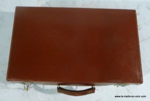 Petite__valise__cuir__dessus