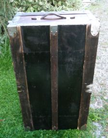 Malle_cabine_USA__plate_dessous
