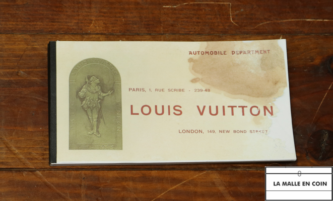 Louis Vuitton: A Pre-Owned Reference Guide: Thompson, Deanna:  9798362470821: : Books