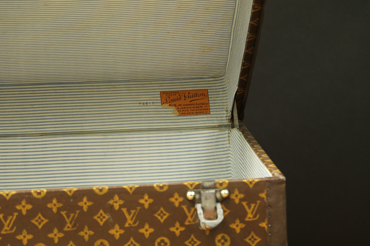 LOUIS VUITTON Femme Steamer Malle Malle Courier Trianon Gris