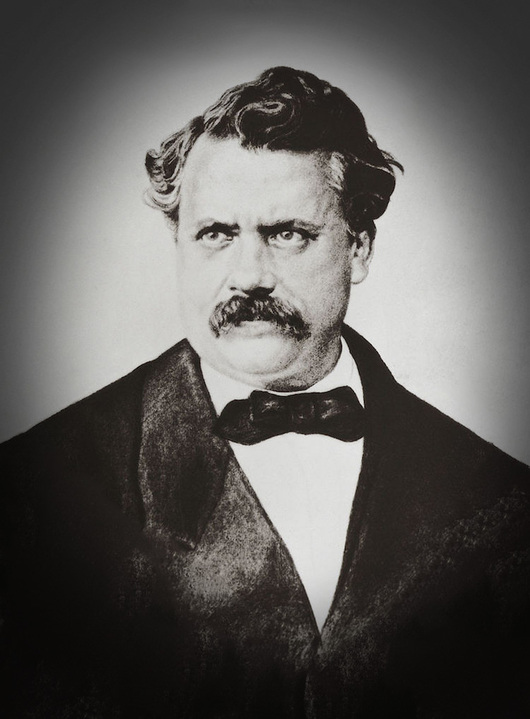 Portraits of Vuitton leaders