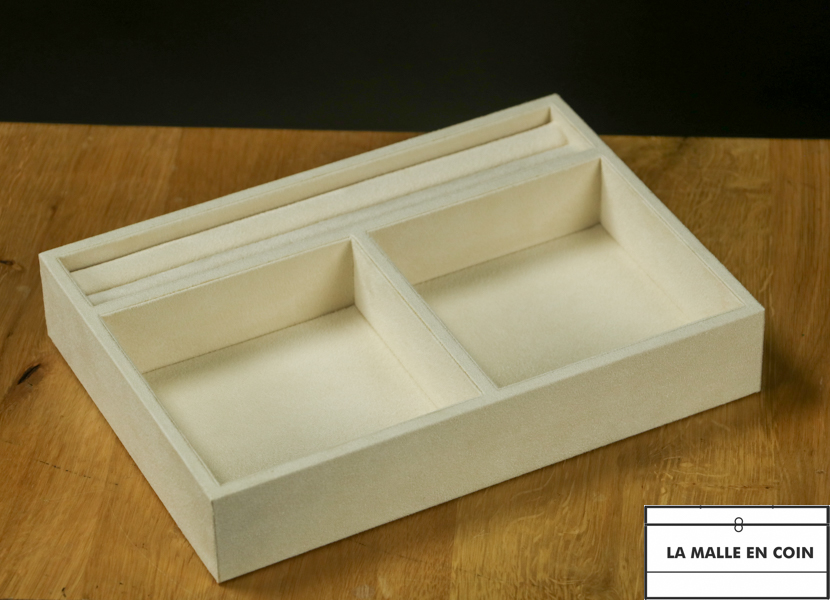 105130  cream tray 