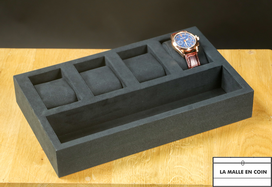 Jewelery and watch case in black suede