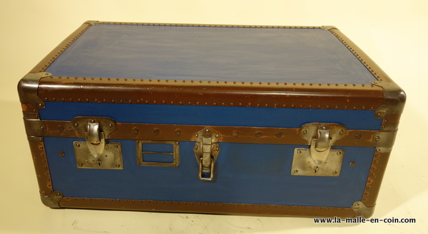 R1930 Malle cabine plate bleue
