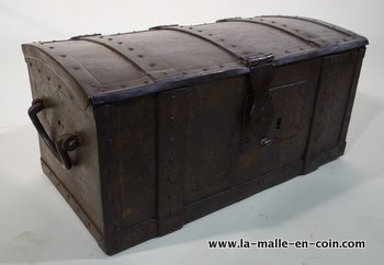 Autres malles : R1475 Coffre métal