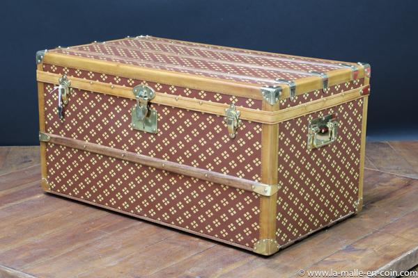 Steamer Trunk Monogram From Aux Etats-unis 