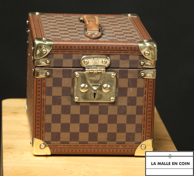 R3437 Vanity  case  Louis Vuitton Damier 