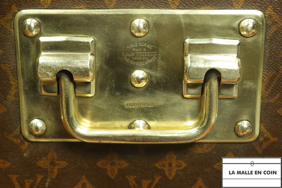 Trunk Cabin Lock - Gold in Colour