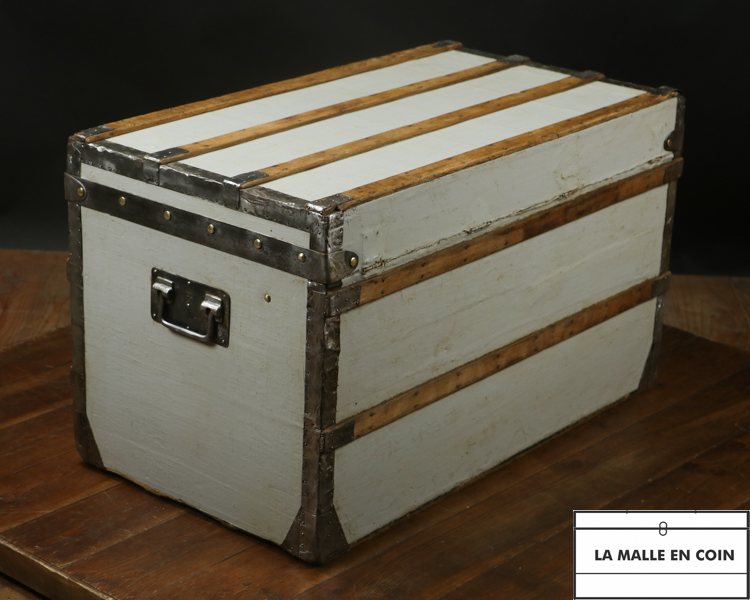 1870s Louis Vuitton Grey Trianon Canvas Trunk