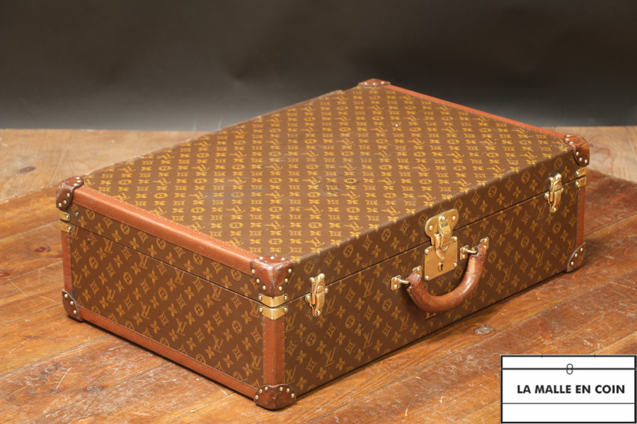 La malle en coin - Coffee table LOUIS VUITTON alzer