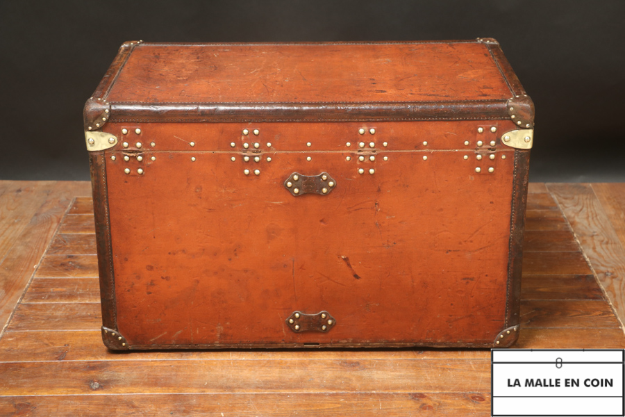 old Louis Vuitton trunk, antique louis vuitton trunk, louis vuitton mail  trunk, 1900 louis vuitton trunk
