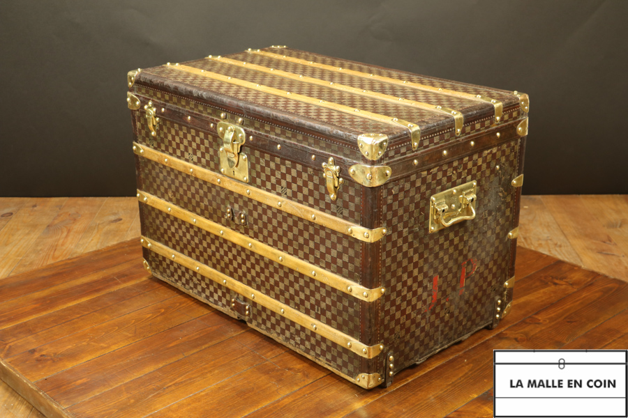 Louis Vuitton damier canvas trunk