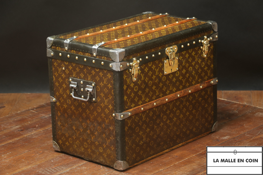Louis Vuitton monogram shoe trunk - 1917 to 1921 SOLD