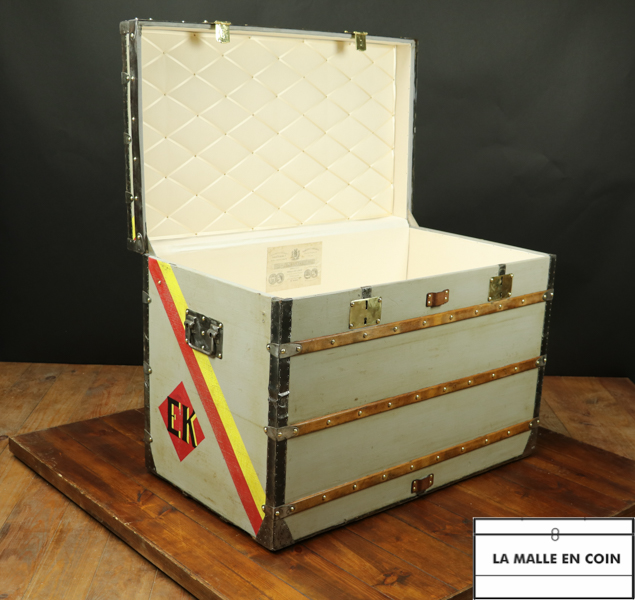 Louis Vuitton trunk Trianon grey