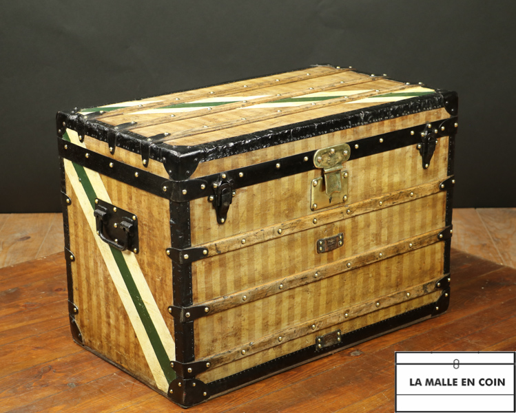 Louis Vuitton Malle Trunk 369557