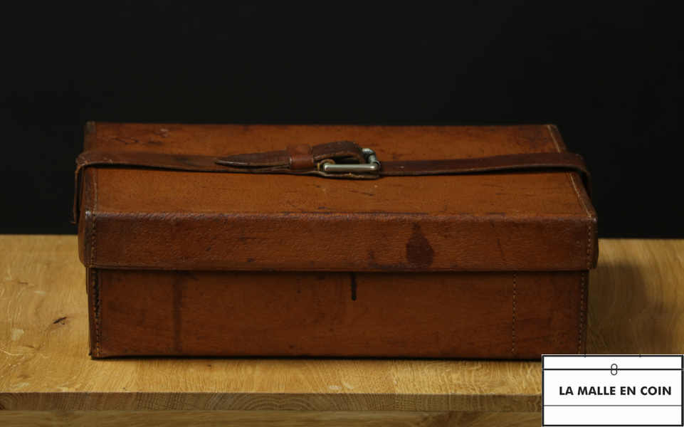 Vanity case Louis Vuitton - nécessaire cuir 