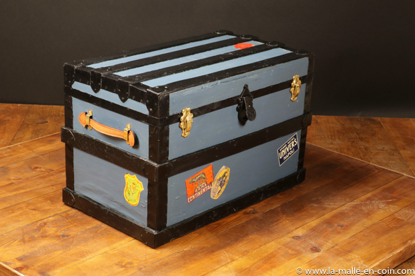 R2210 Malle plate bleue 