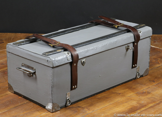R2218 Car external trunk with key