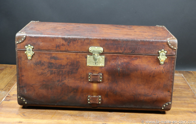 goyard steamer trunk