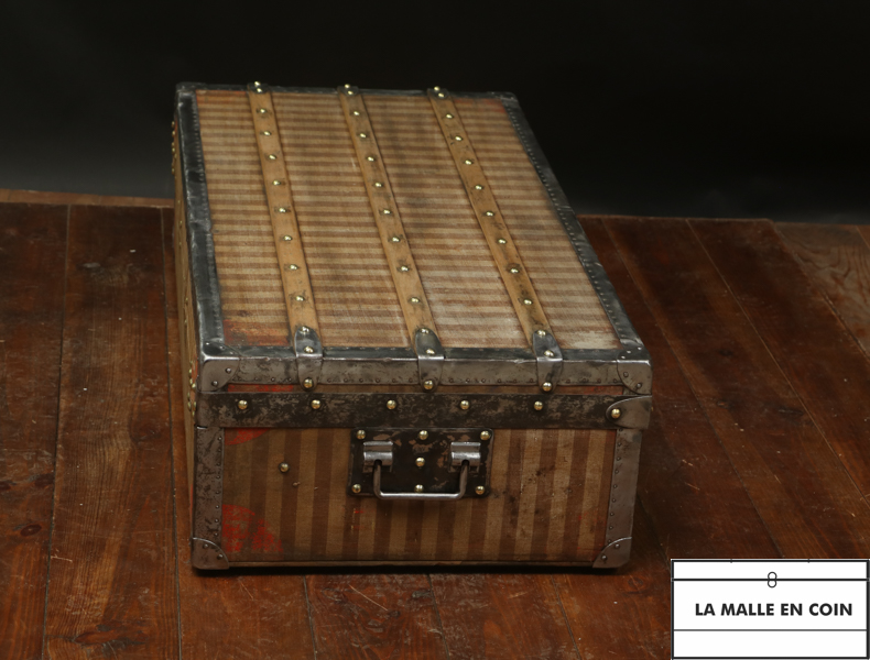 LOUIS VUITTON CAR TRUNK C.1907 - Objects of cur
