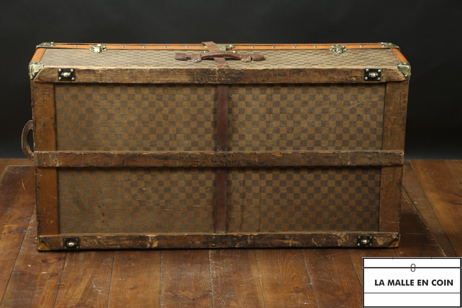 Cabin trunk from the brand “Au Touriste, Paris”