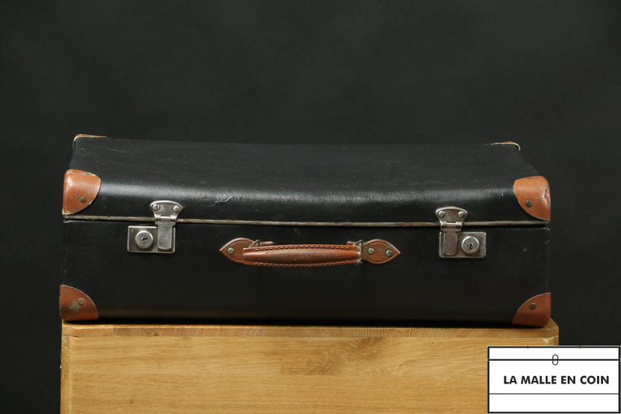 R3457 Valise fibre noire et  poignée metal