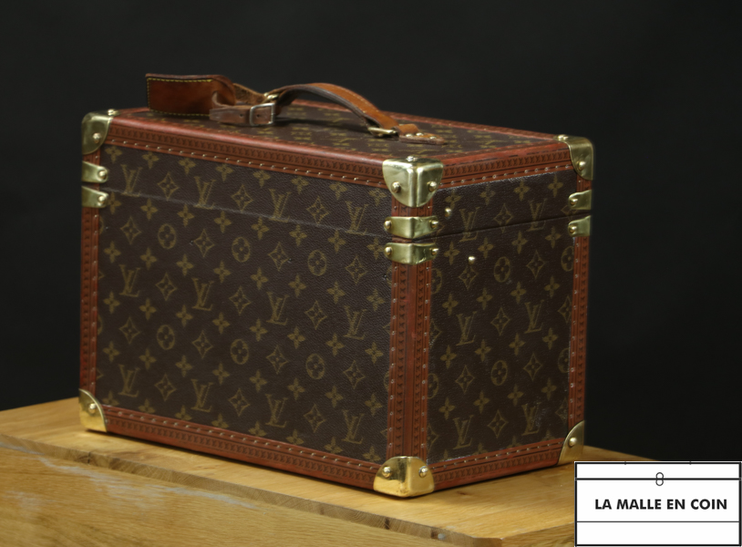 Louis Vuitton monogram vanity case