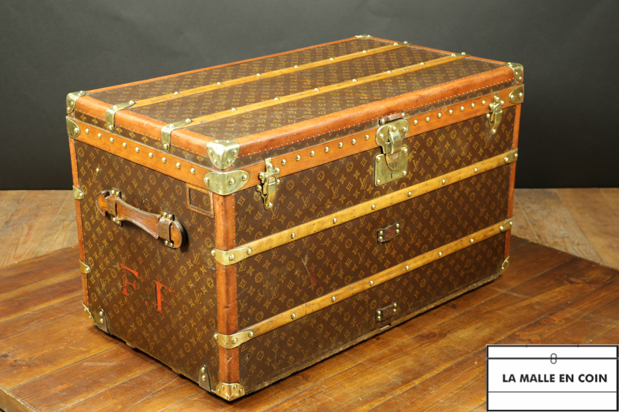 MTT2018-28  Louis Vuitton monogram steamer trunk