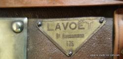 Lavoet suitcase with key