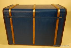 9_R1983__Malle_commode_bleue_Cintr____arriere___1511971658_825