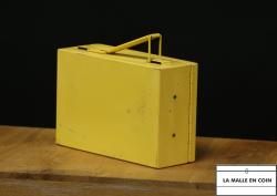 Boite_metal_jaune_de_secours__PTT_3312__1789392183_99