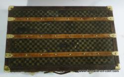 MOYNAT damier trunk