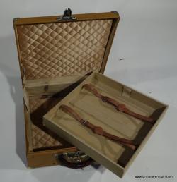 Moynat suitcase with its No. 3 key