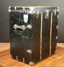 Louis vuitton black canvas  commod  trunk