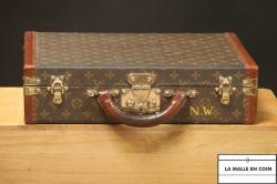 Louis Vuitton UK: £12 trunk nets thousands for owner in auction