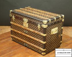 Louis_Vuitton_damier_trunk__10__1532027121_62