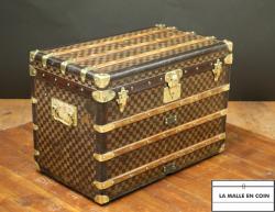 Louis_Vuitton_damier_trunk__4__1532027108_651