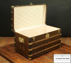 Malle_Louis_Vuitton_Cuir_et_laiton10__1531940552_397