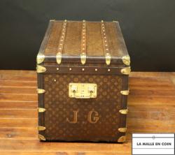 Malle_Louis_Vuitton_Cuir_et_laiton4__1531940544_752