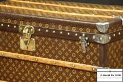 Malle_Louis_Vuitton_courrier_monogramme__e_pochoirs10__1532590839_684