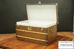 Malle_Louis_Vuitton_courrier_monogramme__e_pochoirs13__1532590839_945