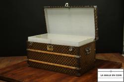 Malle_Louis_Vuitton_courrier_monogramme__e_pochoirs15__1532590848_978