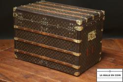 Malle__Louis_Vuitton_damier_1_er_serie_de_18894__1689872660_587