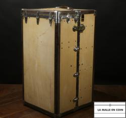 Malle_armoire_oshkosh_Beige3312__1737053787_788