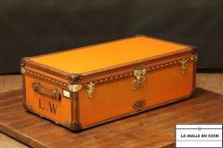 Malle_cabine__Louis_Vuitton_orange2__1559209849_526