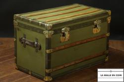 Malle_courrier_verte_Moynat_2__1706964253_861