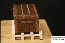 Malle_fleur__Louis_Vuitton_10__1718455380_326