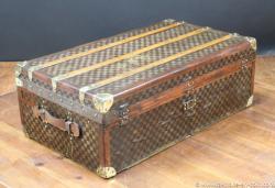 Moynat damier cabin trunk