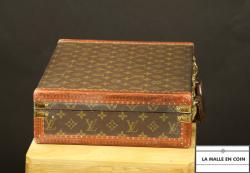 R2662_Attache_case__Louis_Vuitton_president_4__1549895878_348