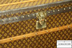 R2757__Malle_Louis_vuitton_camphre_17__1570168649_105